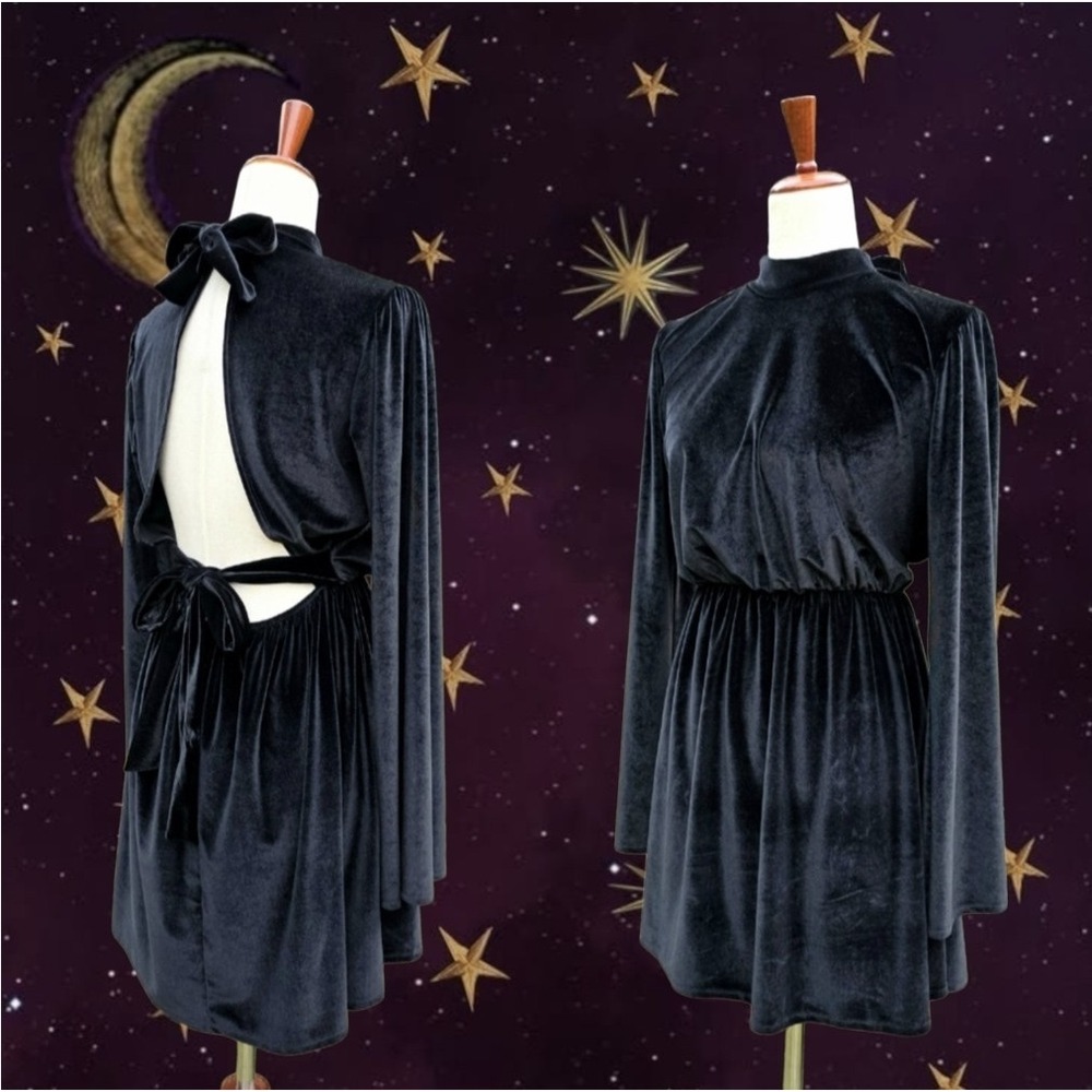 Nasty Gal Velvet Mini Dress Sz 6 Black Backless Bow Whimsigoth Goth Mock Neck